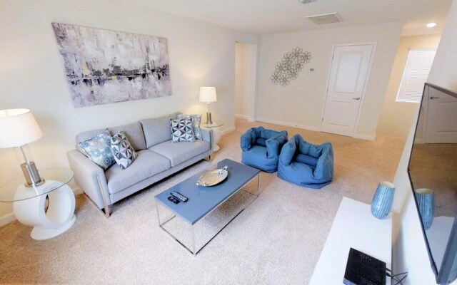 Storey Lake - 4720 Sleepy Hollow Dr