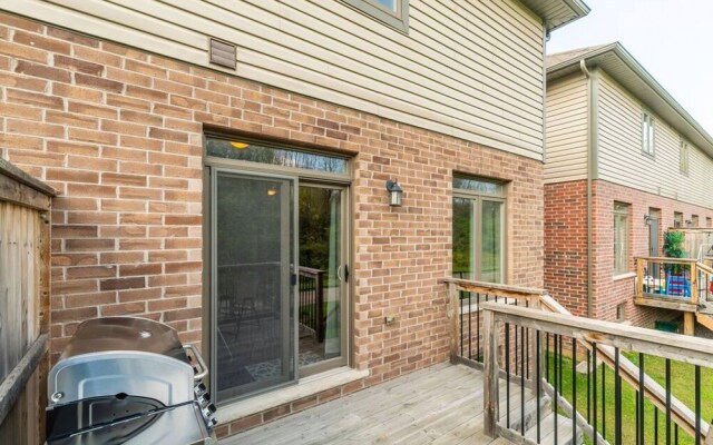 Lakeshore 3BR 2 5BA Townhome 1 min to the Beach