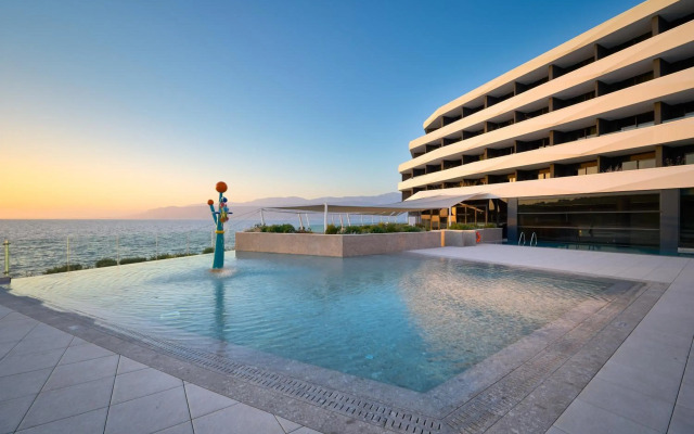 Grand hotel View