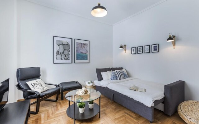 Elegant 2 bedroom apartment in Thissio