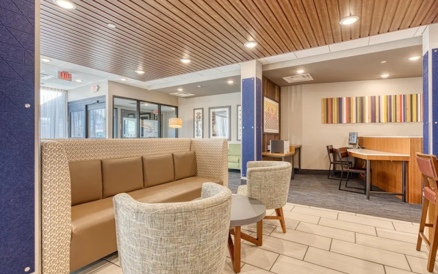 Holiday Inn Express & Suites Manitou Springs by IHG