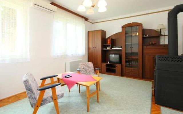 Holiday Home Balaton H2047