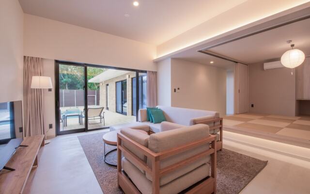 The Villa Maehama Beach