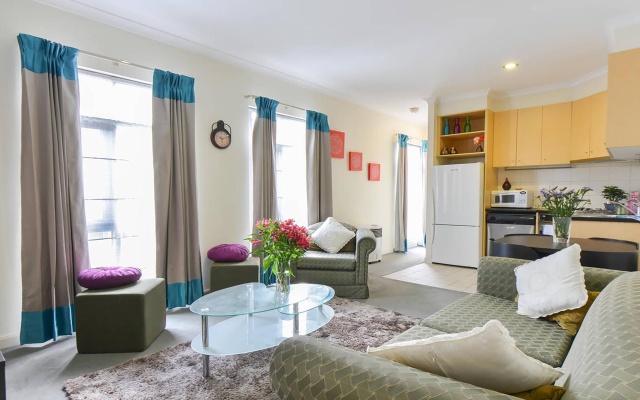 Anchor on Flinders – Guest Rooms – Melbourne