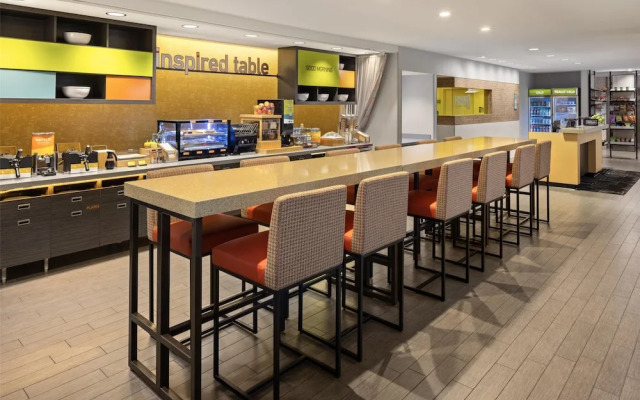Home2 Suites by Hilton Roseville Minneapolis