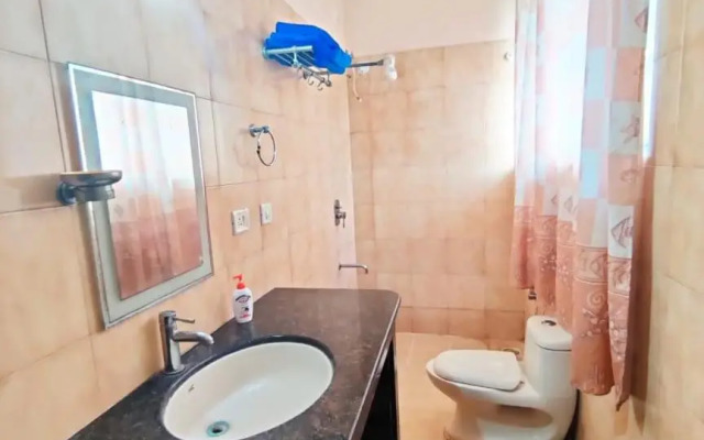 Amazing Hilltop 4 BHK Villa with Private Pool near Candolim