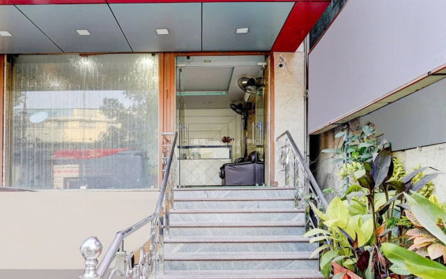 Suiteporur Formerly Jeya's Elite