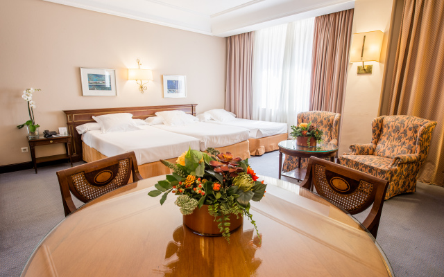 Hotel Miguel Angel by BlueBay