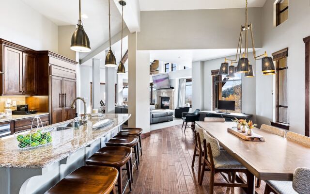 Canyons Corner Penthouse