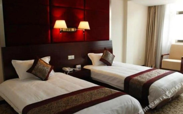 Jixi Dragon Holiday Hotel