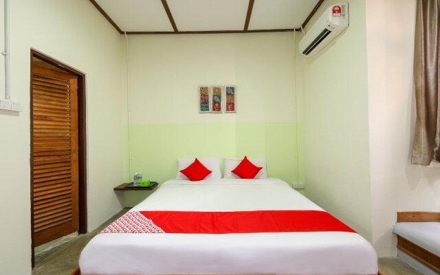 Ivory Hotel & Resort By OYO Rooms