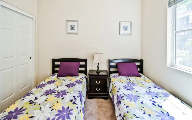 Hollywood Boulevard Extended Stay