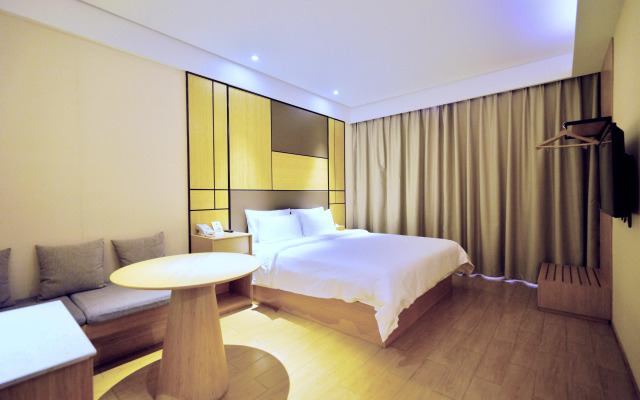 JI Hotel (Shanghai Hongqiao Airport Huqingping Highway)
