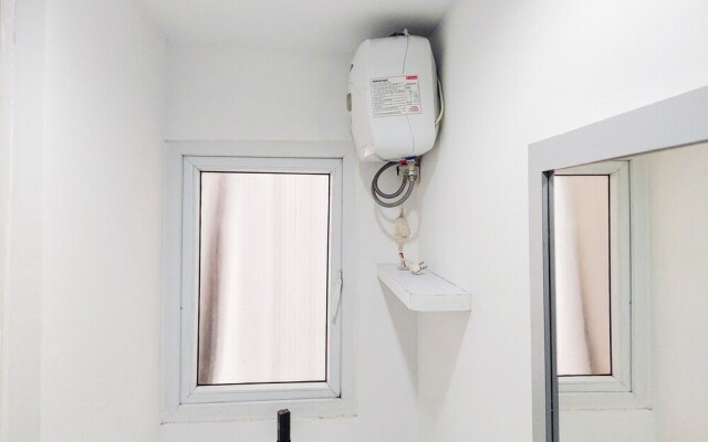 Homey Studio Apartment At Aeropolis Residence Near Soetta