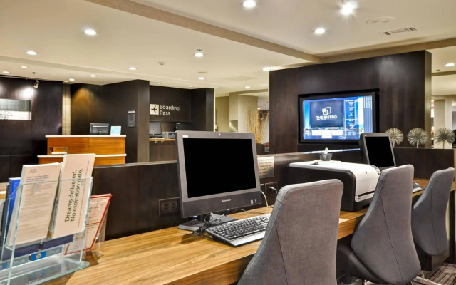 Courtyard by Marriott Jacksonville Airport