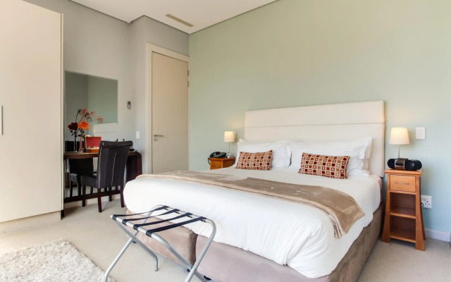 The One 8 Hotel