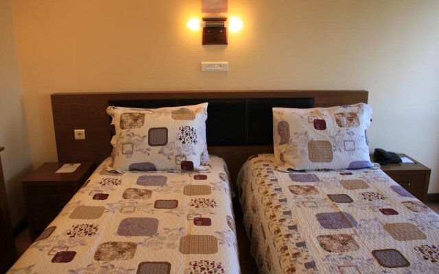 Royal Sapanca Hotel