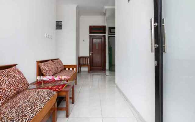 OYO 3245 Srikandi Family Residence