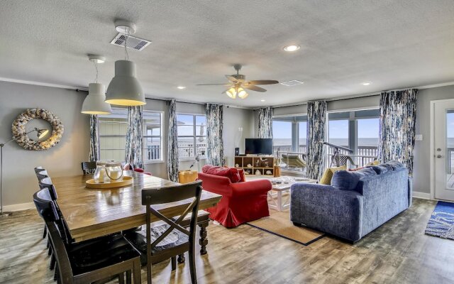 Bermuda Beachfront by RedAwning