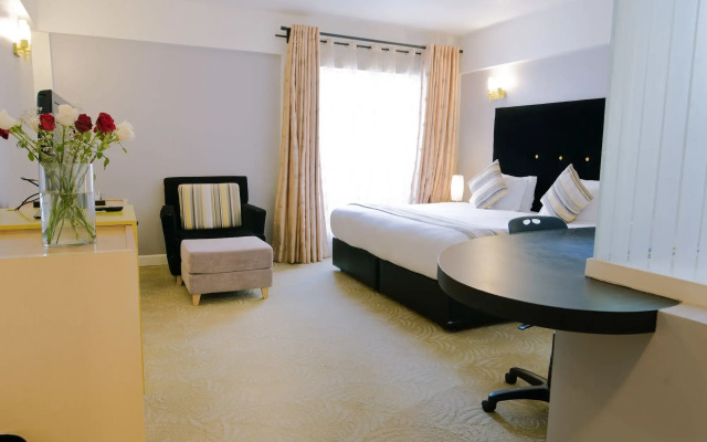 West Wood Hotel