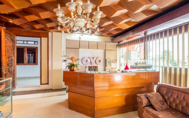 Hotel Azalea Syariah by OYO Rooms