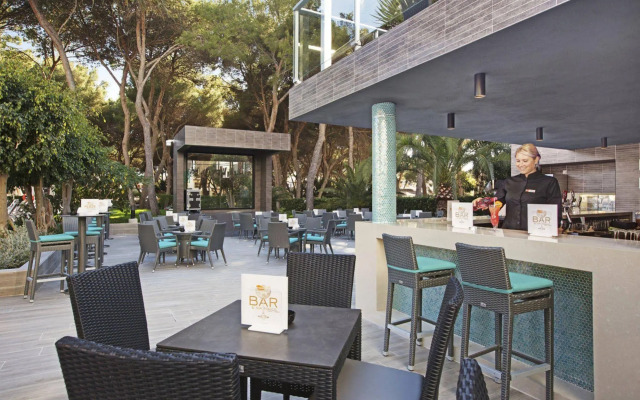 Hotel Riu Festival