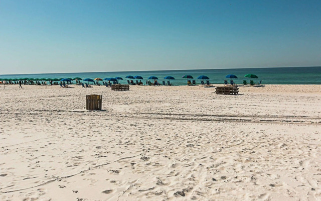 Silver Dunes by Holiday Isle