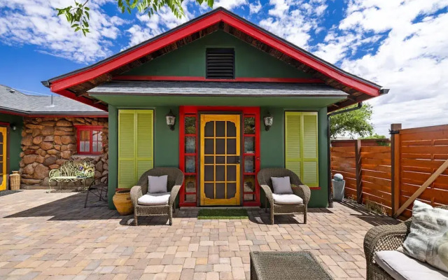 Rock House Haven Retreat
