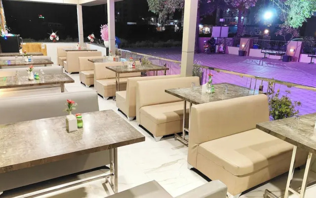 Hotel Yog Palace