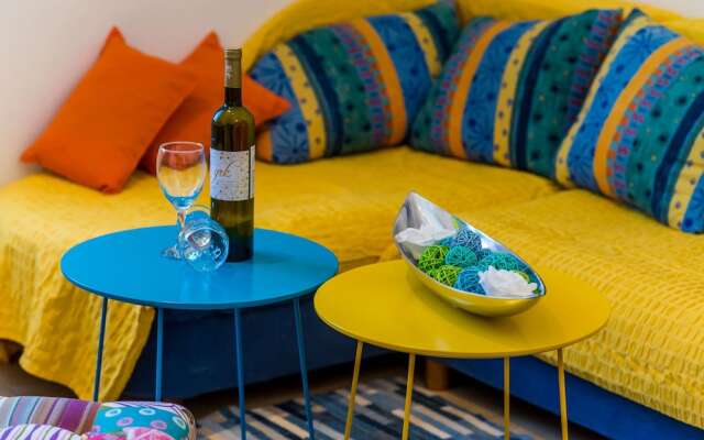 Apartments & Room Frane