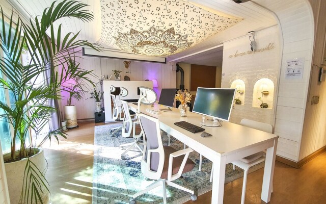 SG Tailored Serviced Home 5min walk from metro