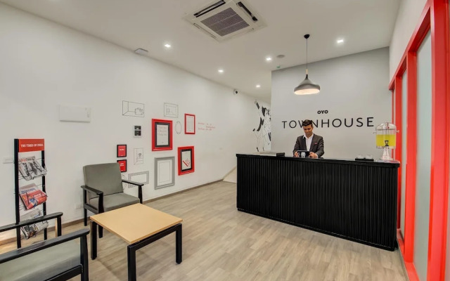 Blissful Stays at MG Road Pune