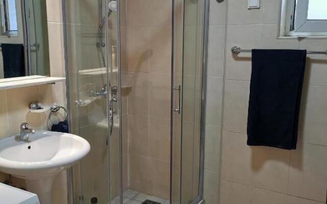 Cosy Garden apartment, center