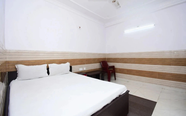 Hotel Amit by OYO Rooms