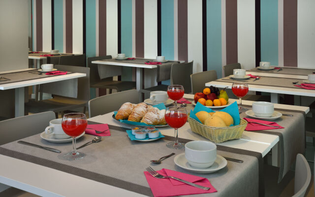 Embassy Hotel & SPA