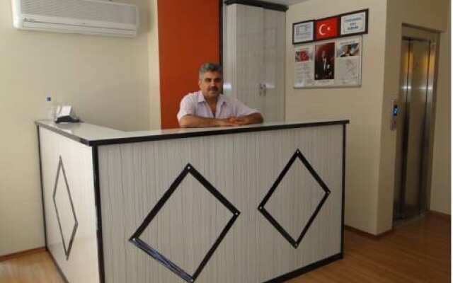 Ozhan Hotel