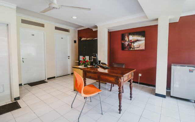 RedDoorz @ Jalan Gatot Subroto Jakarta