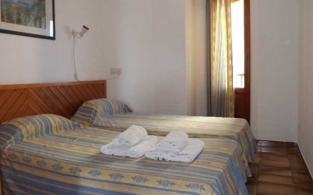 Apartamentos Monac Beach