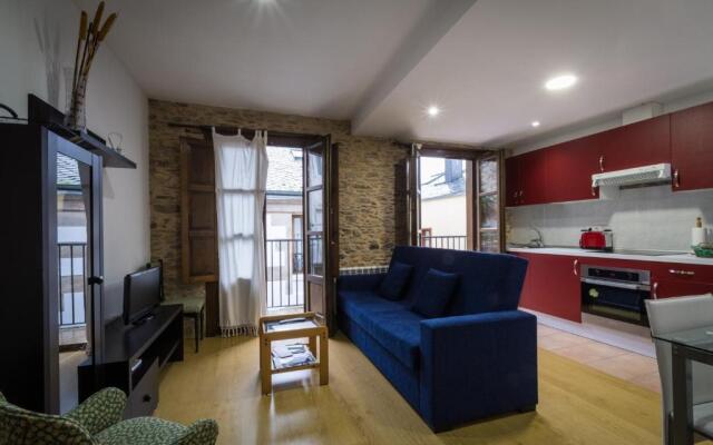 Apartamento con balcón