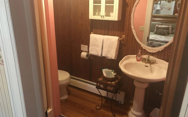 Fairlawn Inn