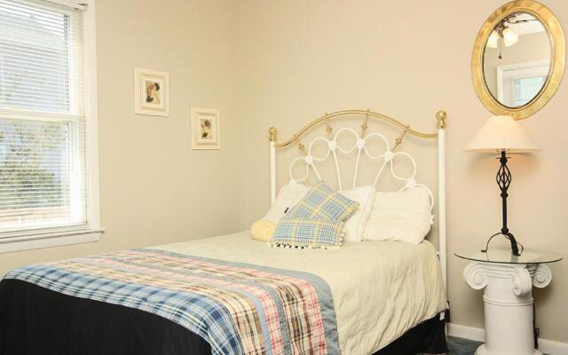 Heron Pointe by Oak Island Accommodations