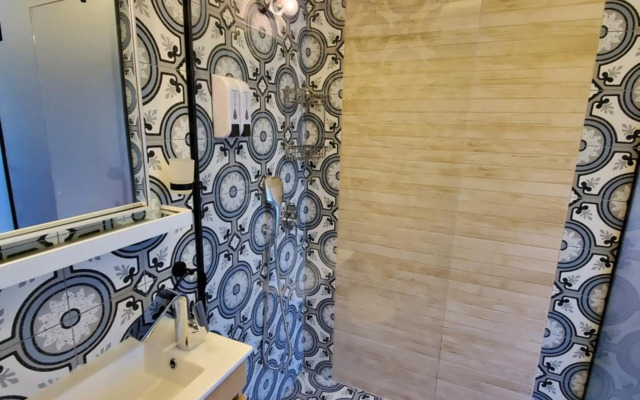 King's Rooftop Studios