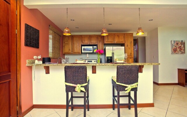 Montecarlo 13 - 2 Br Condo