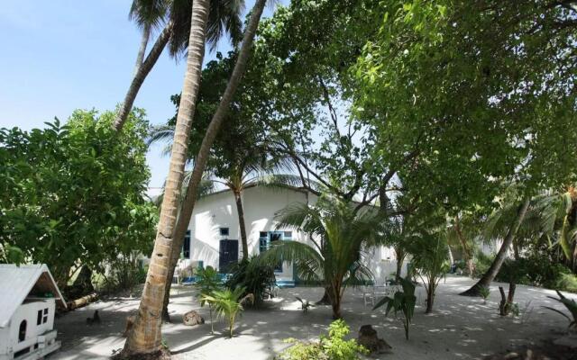 La Due Thulusdhoo