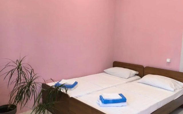 Rozaliya Guest house