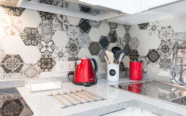 Urbe10 Blasco de Garay 4 Bedroom Apartment