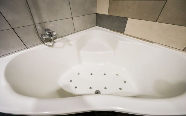 Changwon It'S Hotel