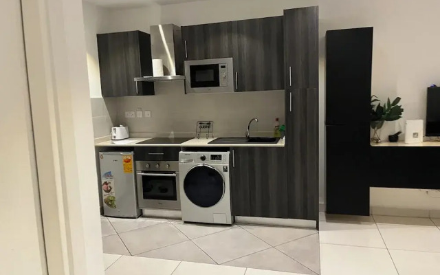 Embassy Gardens Royal Luxury Apartments