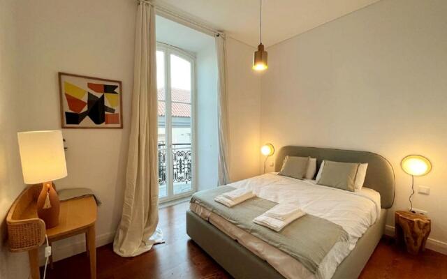 Patriotic Paradise Apartment