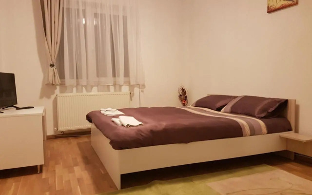 BigCitty Rooms and Apartments